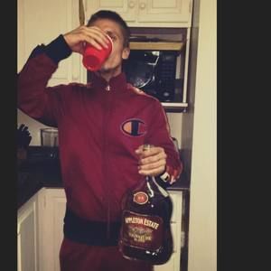 Meet your Posher, Alexandre